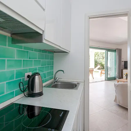 White Pearl - 1 Minute To The Sea Villa